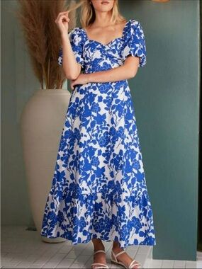 mittoshop Blue and White Floral Sweetheart Maxi Dress